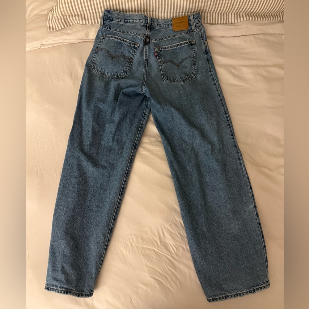 Levi Baggy Dad Jean - Picture 7 of 10